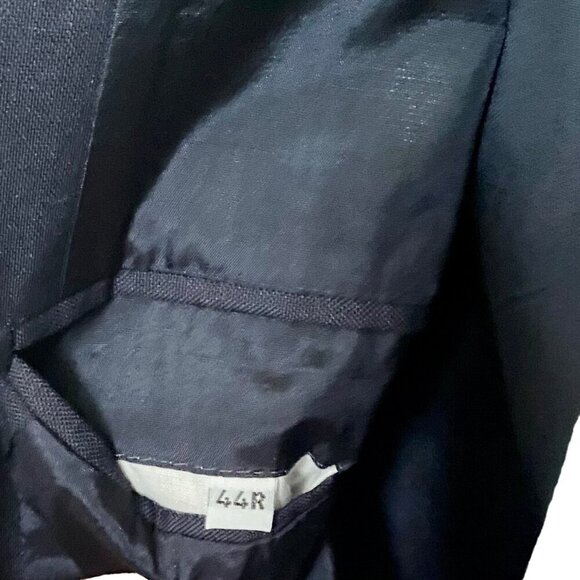 Navy Blazer Sport Coat Single Breasted Fully Lined Gold 2 Button Size 44R - Picture 6 of 8